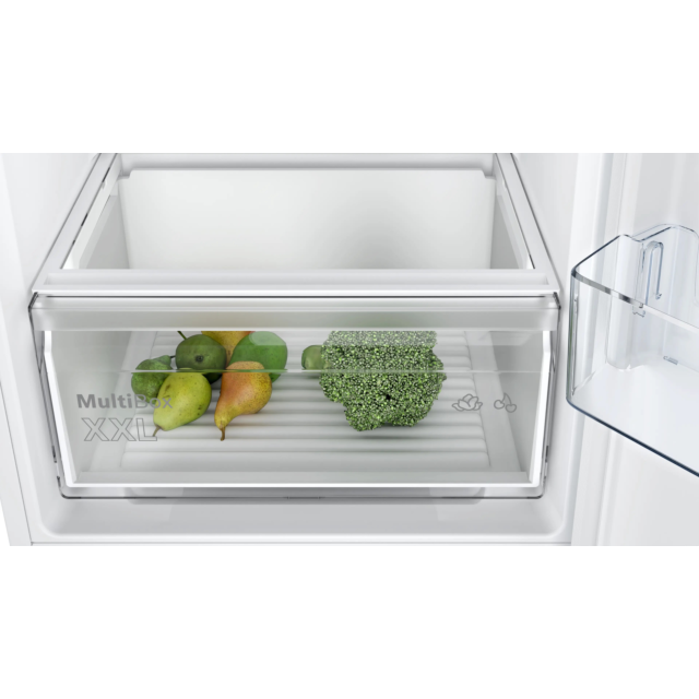 Bosch KIN86NSE0G, Built-in fridge-freezer with freezer at bottom