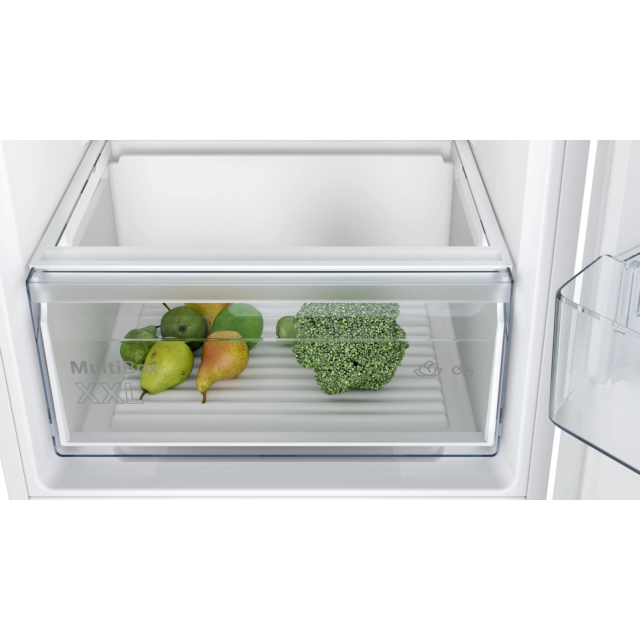 Bosch KIV87NSE0G, Built-in fridge-freezer with freezer at bottom