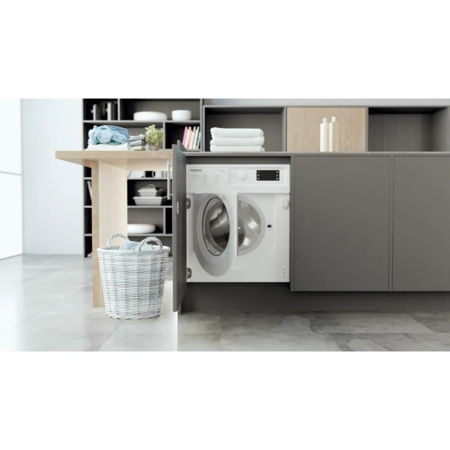 Hotpoint BIWDHG75148UKN Integrated Washer Dryer White