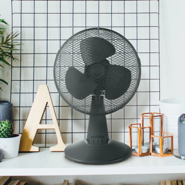 Igenix DF1210BL 12 Inch Desk Fan With 3 Speed Settings Black