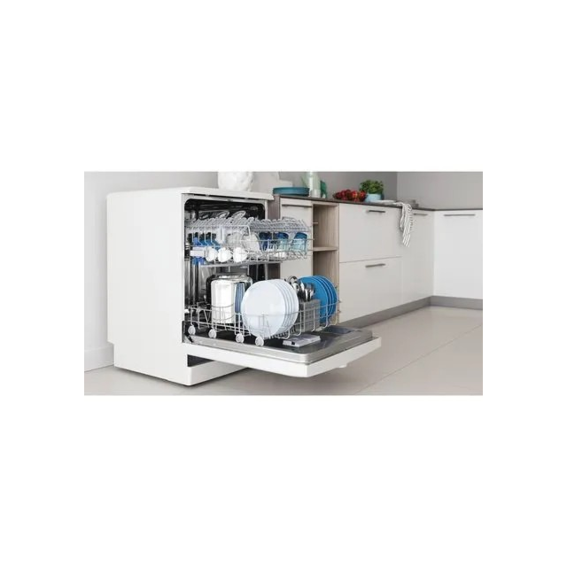 Indesit Dishwasher: full size, white colour - D2F HK26  UK