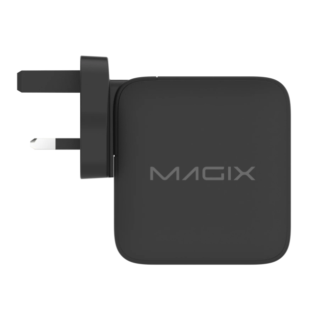 Magix MGXB257B 120W Power Adapter - 3X USB Type-C - 1X USB Type-A Black
