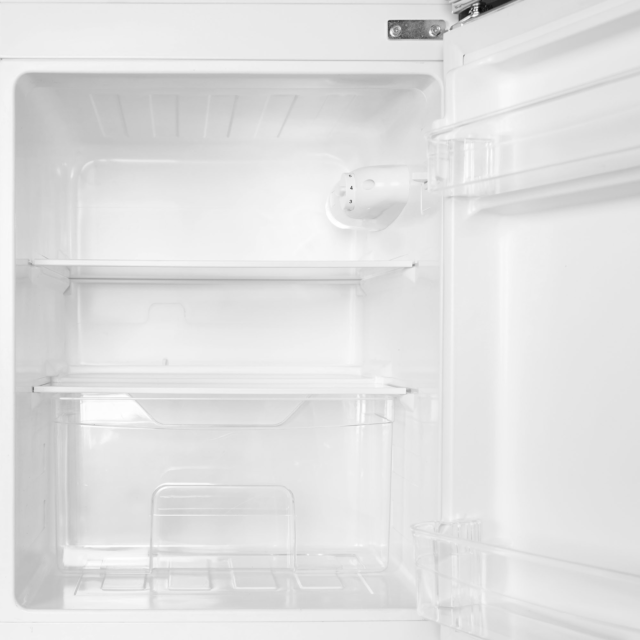 Montpellier MAB2035EK Undercounter Retro Fridge Freezer Black