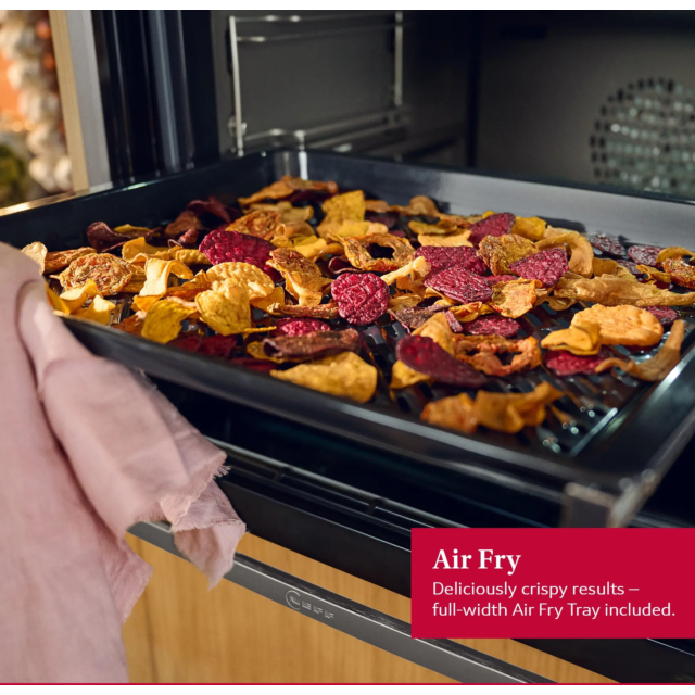 Neff C24MS71G0B, Built-in compact oven with microwave function