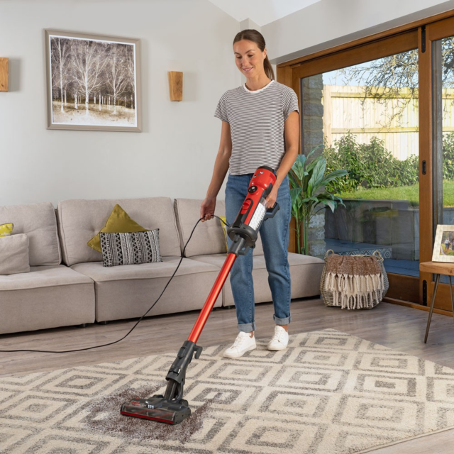 Numatic 919646 Henry Quick Corded Upright Vacuum Cleaner Red/Black