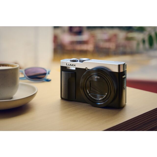 Panasonic DC-TZ99E-S Digital Still Camera, 20.3-Megapixel High Sensitivity Mos Sensor Silver / Black