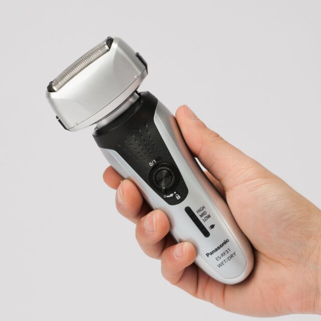 Panasonic ES-RF31-S511 Electric Shaver (Rechargeable Type)