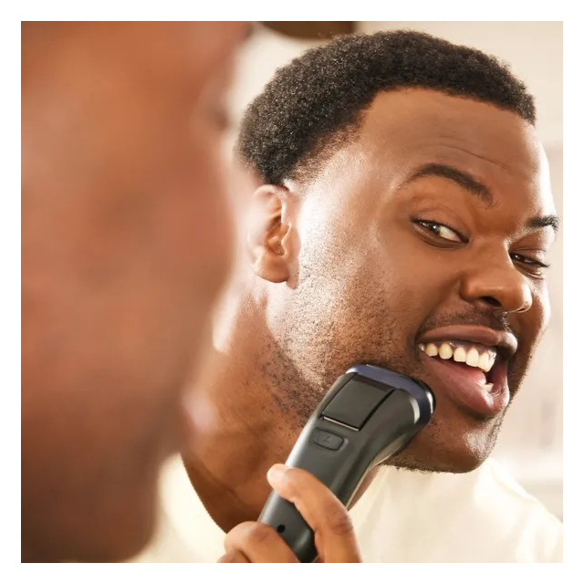 Remington R3002 R3 Style Series Rotary Shaver Black