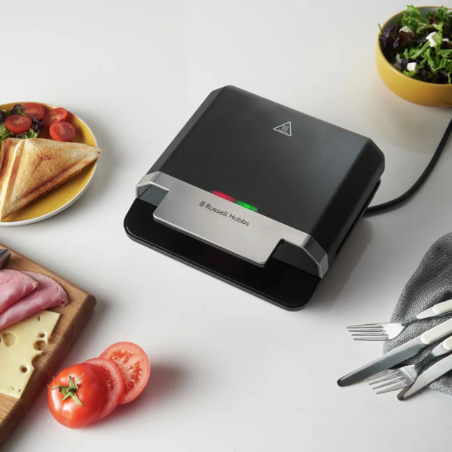 Russell Hobbs 26800 Easy Clean Sandwich Maker Black