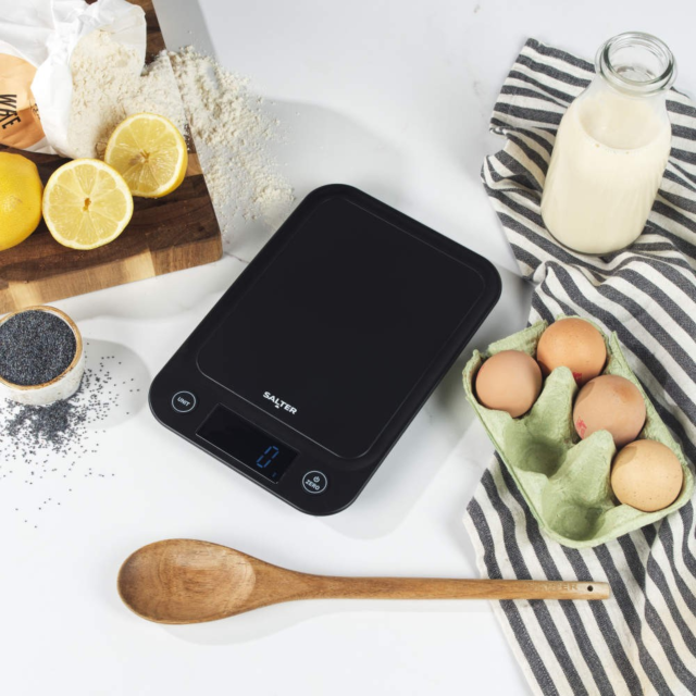 Salter 1067 TBFEU12 5 Kg Electrronic Kitchen Scale Black