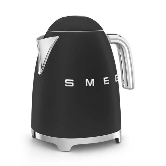 Smeg KLF03BLMUK 50s Retro Style Jug Kettle Matte Black